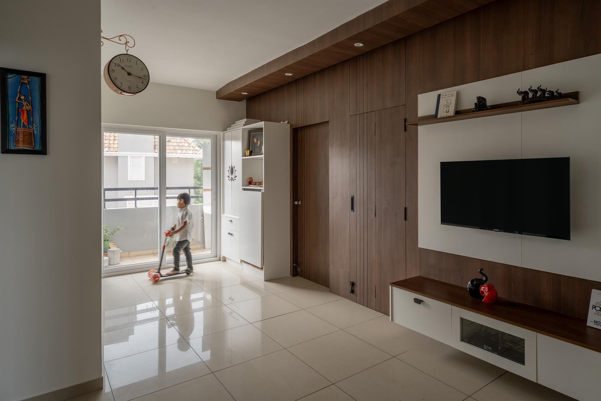 Vibha — Interior detail